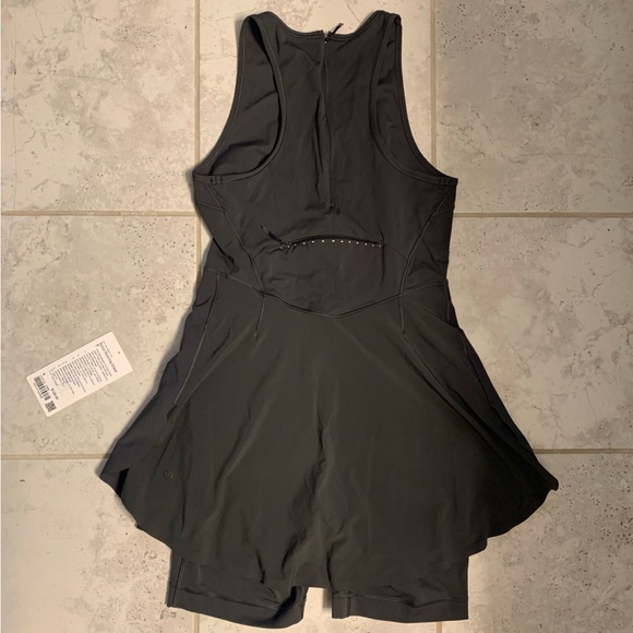 Lululemon | Nulux Running Dress 8” | Sz 8 - Picture 5 of 9